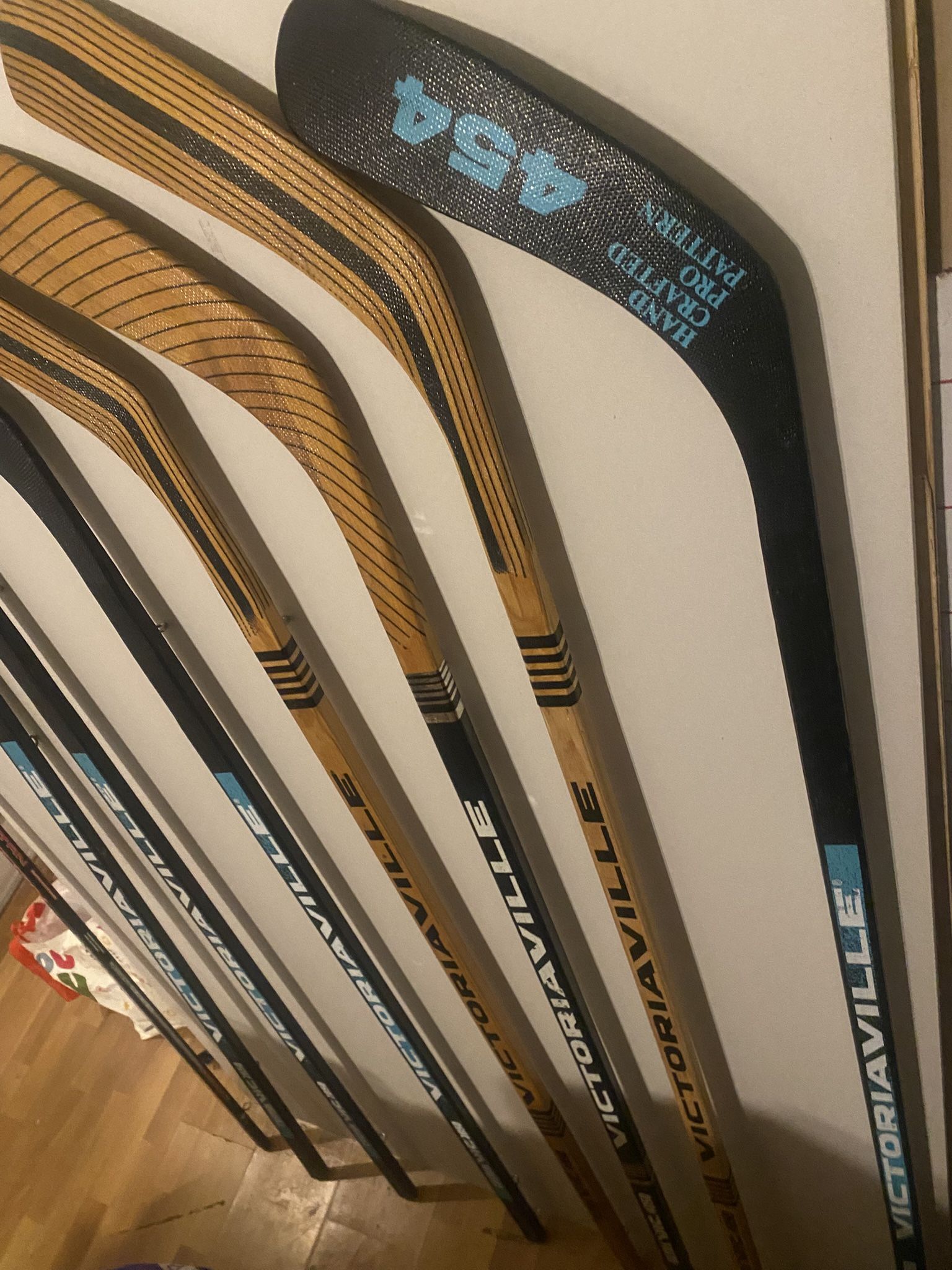 12 Hockey 🏒 STICKS