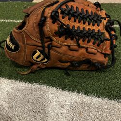 Wilson A2000 12” Japanese Glove