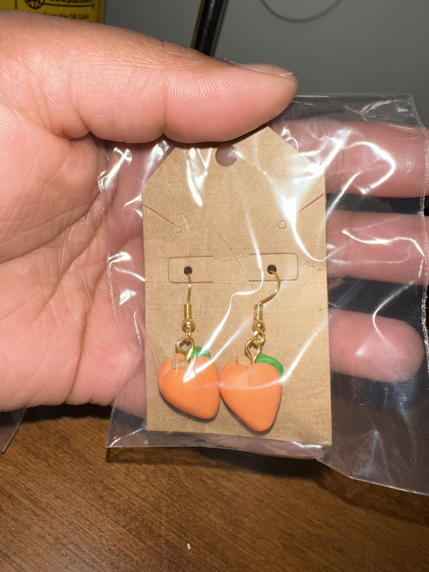 Peach Earrings 