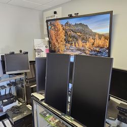 LG 55-INCH FLAT SCREEN MONITOR,  EXCELLENT WORKING CONDITION. with POWER CORD. 