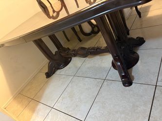 Dining room table  and 4 chairs.
