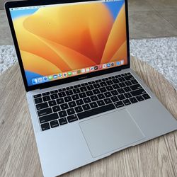 2018 MacBook  Air 128GB