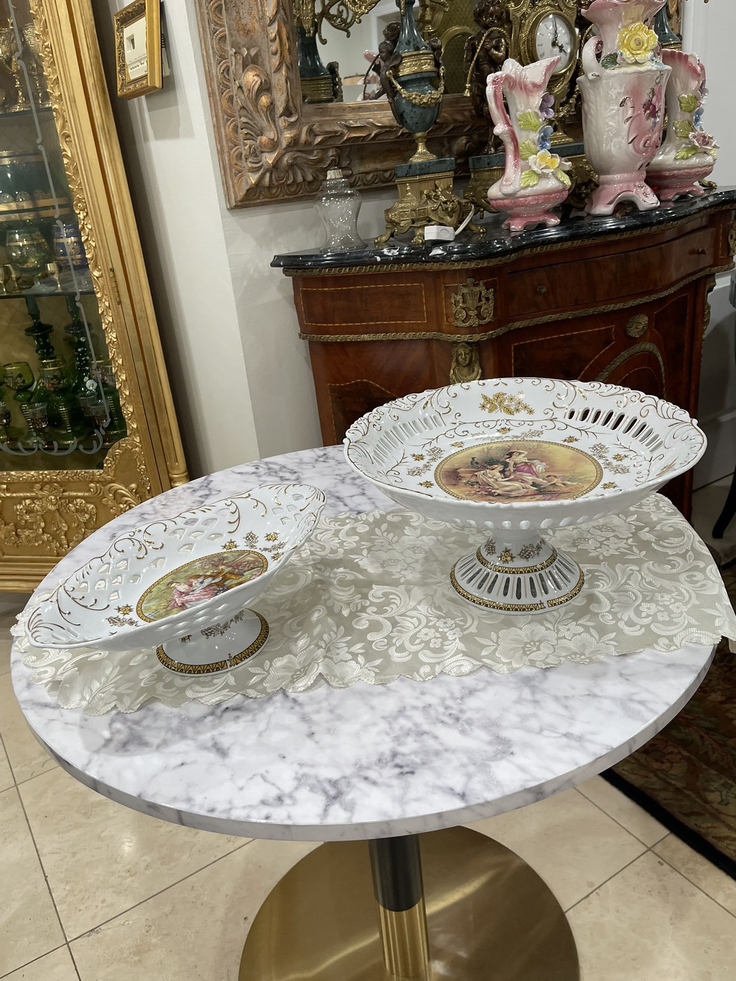 Two Beautiful Matching Limoges Footed Porcelain Centerpiece 🌷