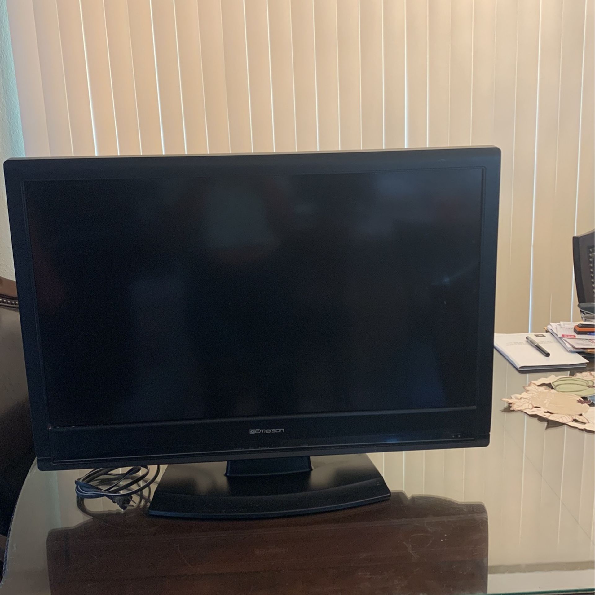 Emerson Tv for Sale in Bakersfield, CA OfferUp