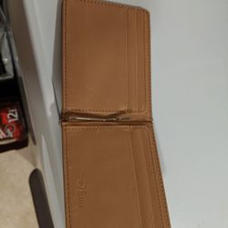 Slim Wallet With Money Clip