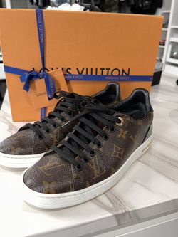 Louis Vuitton Frontrow Sneaker Women 38 for Sale in Miami, FL - OfferUp