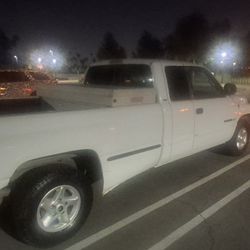1999 Dodge Ram 1500