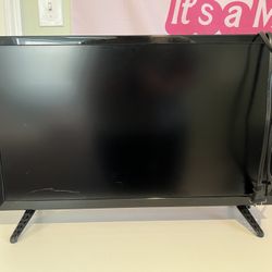 22x13 in Vizio TV