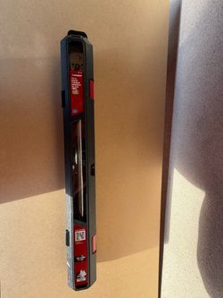 Husky 1/2 in. Drive Torque Wrench 50 ft. / lbs. to 250 ft. / lbs.