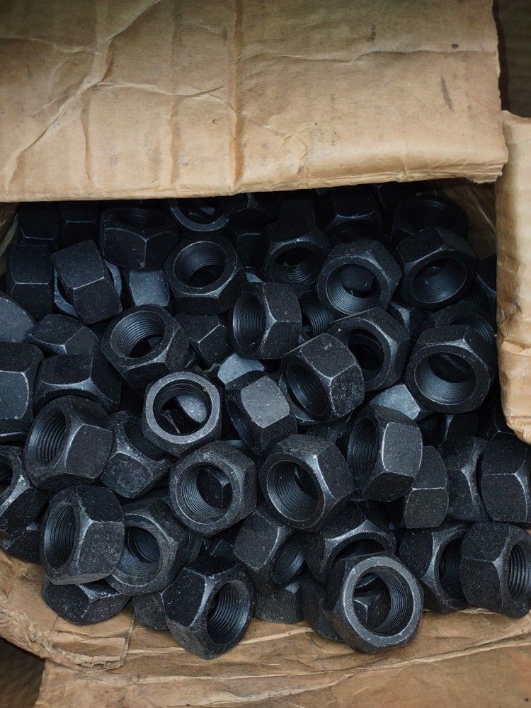 1 1/2 Hex Nuts N Lockwashers,About 500 Of Them.From Lapeer Misstate Bolt N Screw Co.