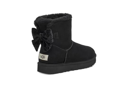 UGGS SEMI NEW