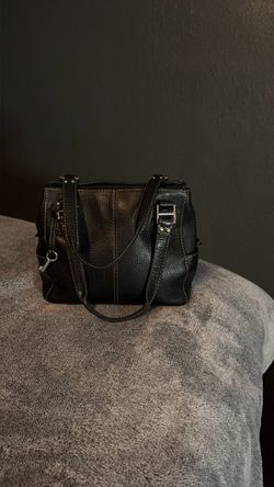 Fossil black leather  hand bag good 👍🏻
