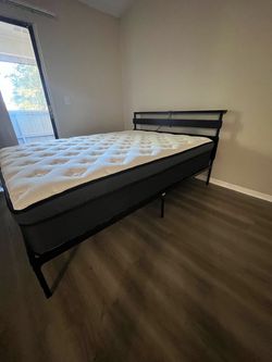 Queen Bed