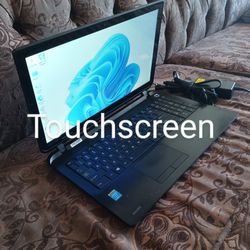 Laptop Toshiba-Satélite-C55T-B-Intel Core i3-Touchscreen.