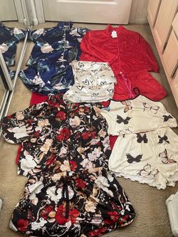 Nice pajama sets (shorts and shirt); new and lightly used. Size XL.