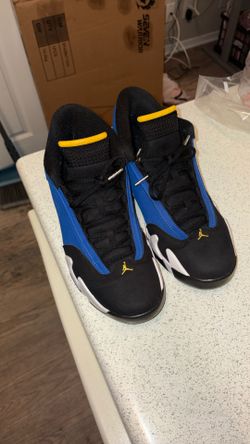 Jordan Laney 14s - sz 11