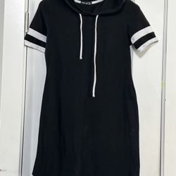 Women’s Dress Size L