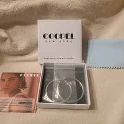 Sterling Siler Hoop Earrings NEW .925
