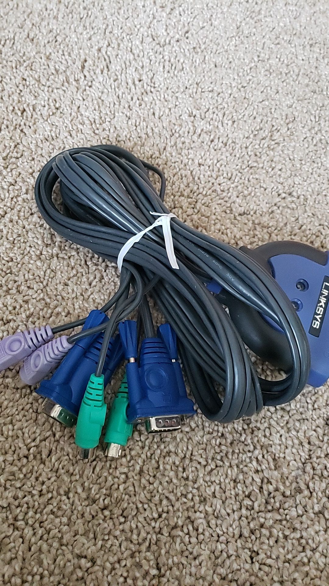Linksys integrated KVM 2 port switch
