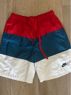 Like New! Men’s Nike -Red White and Blue shorts