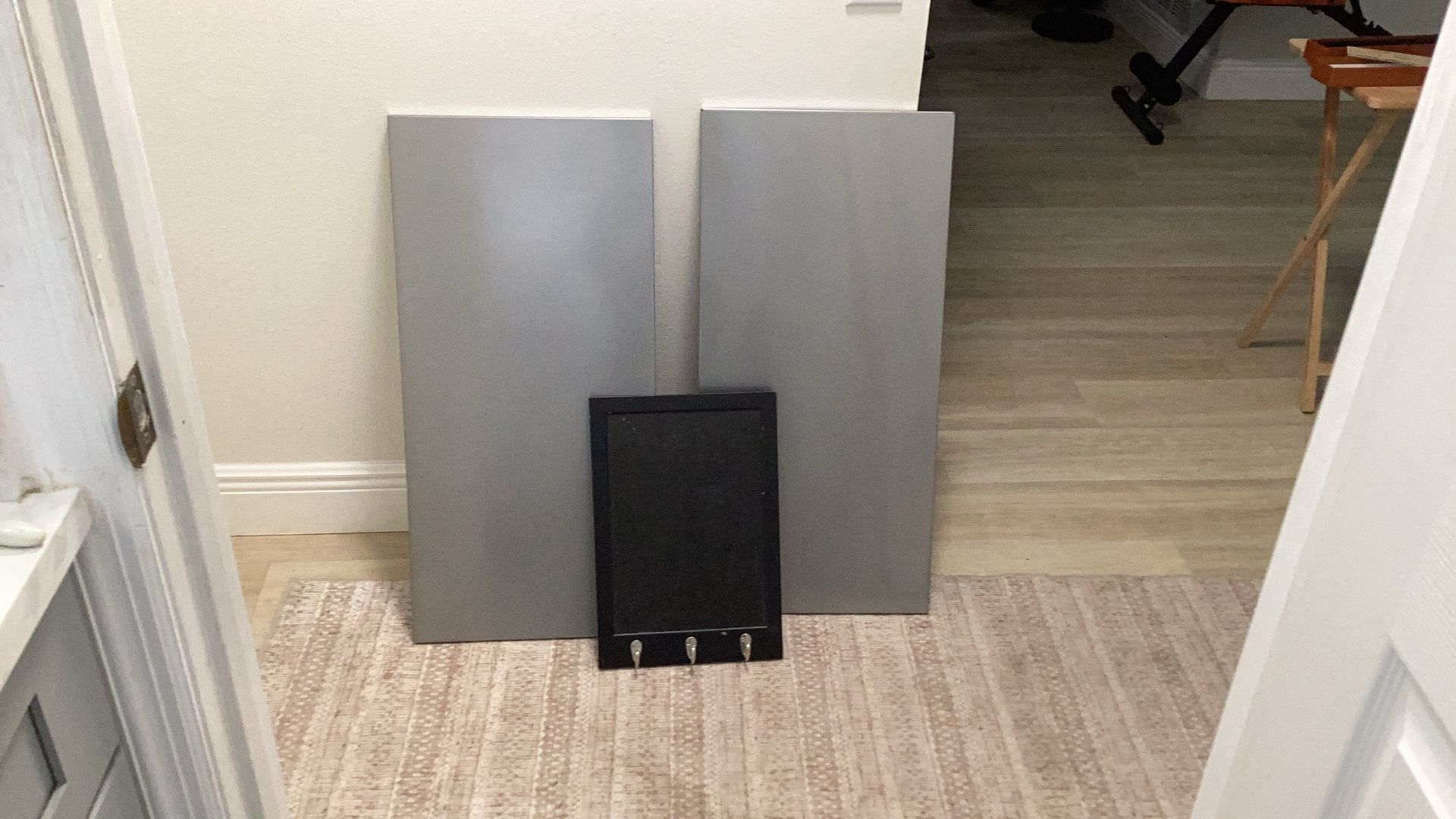 Chalk And Magnetic Boards