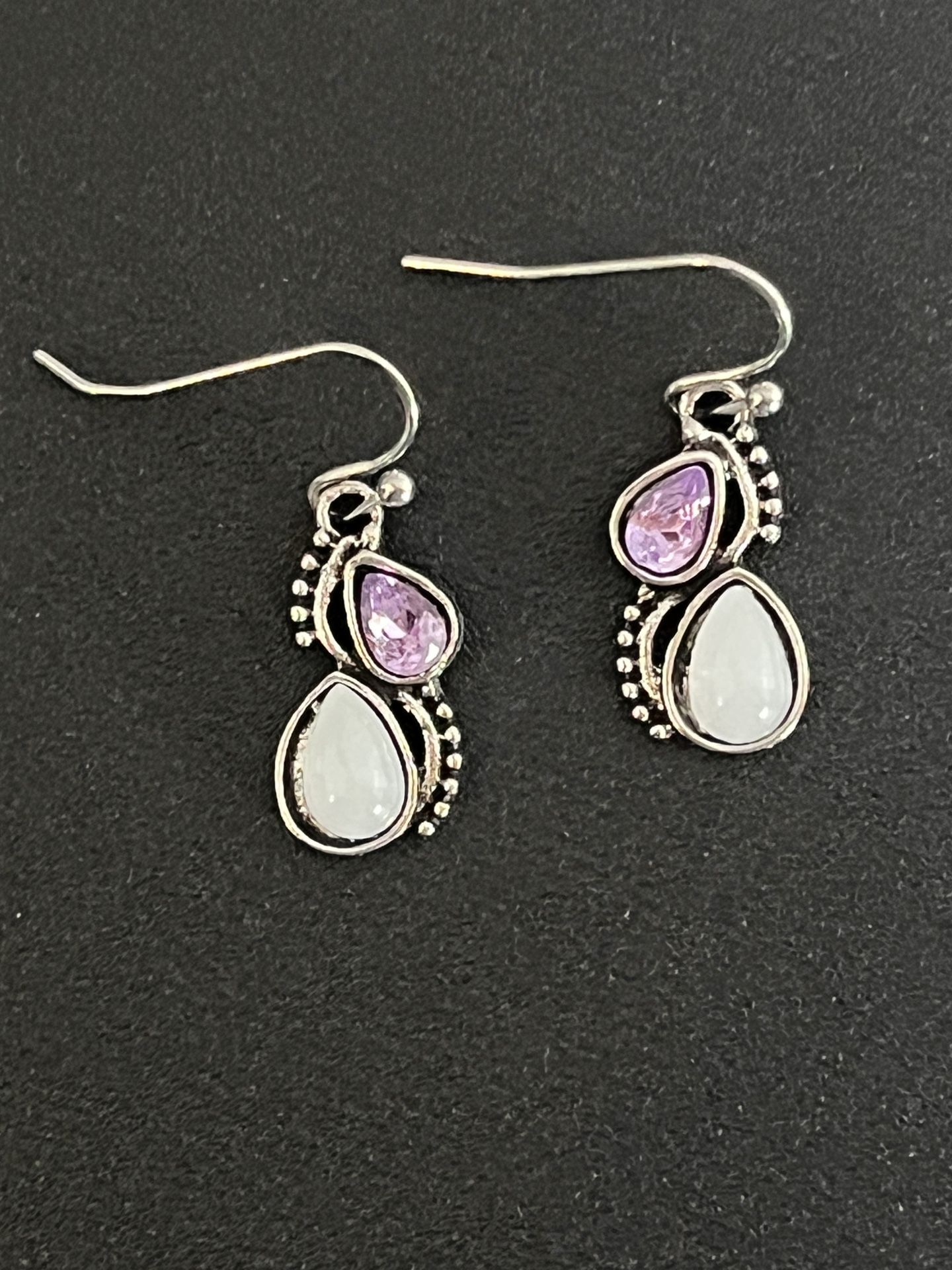  Natural purple Zircon & Moonstone Earrings