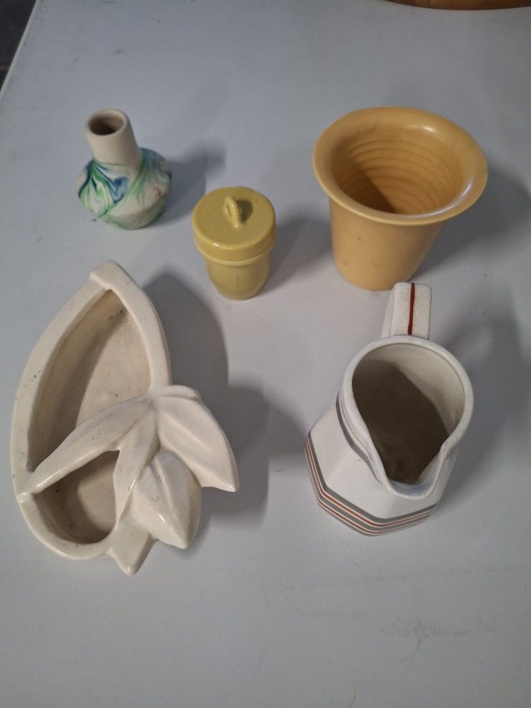 vintage signed ceramic pottery, excellent condition