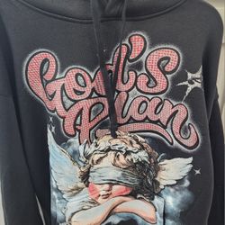 NWT Mens 2XL Papercut Collection God's Plan Angel Hoodie

Pick up 77095 near Telge/West
