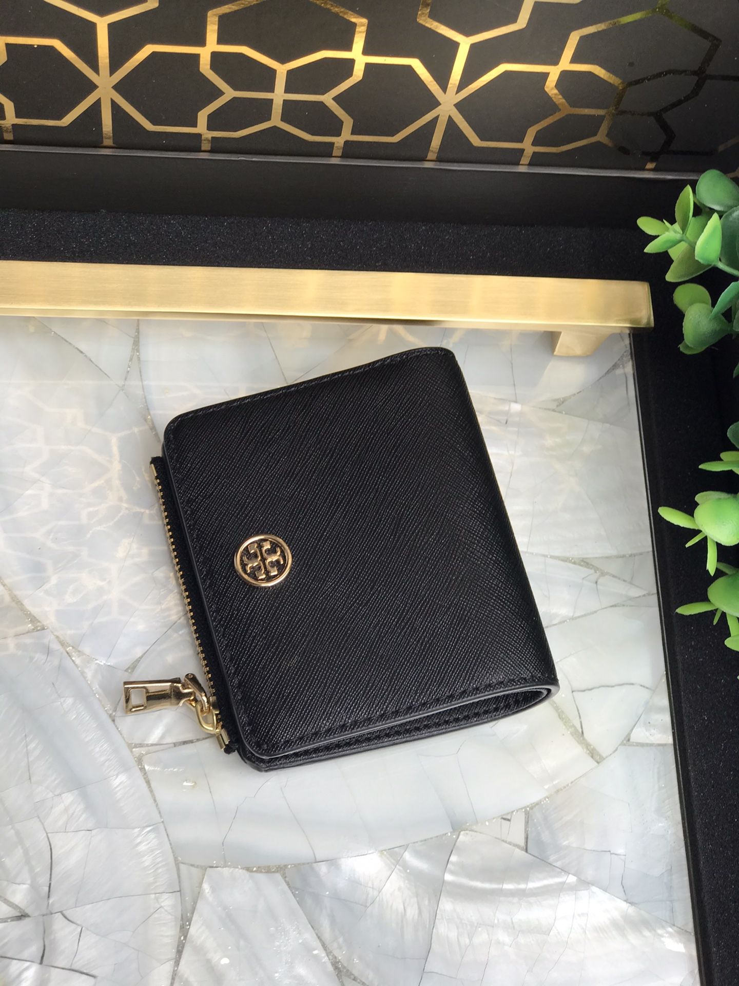 Authentic Tory Burch Foldable wallet