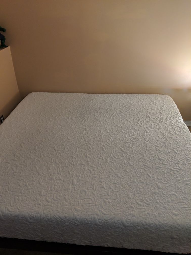 KING Mattress and bed frame