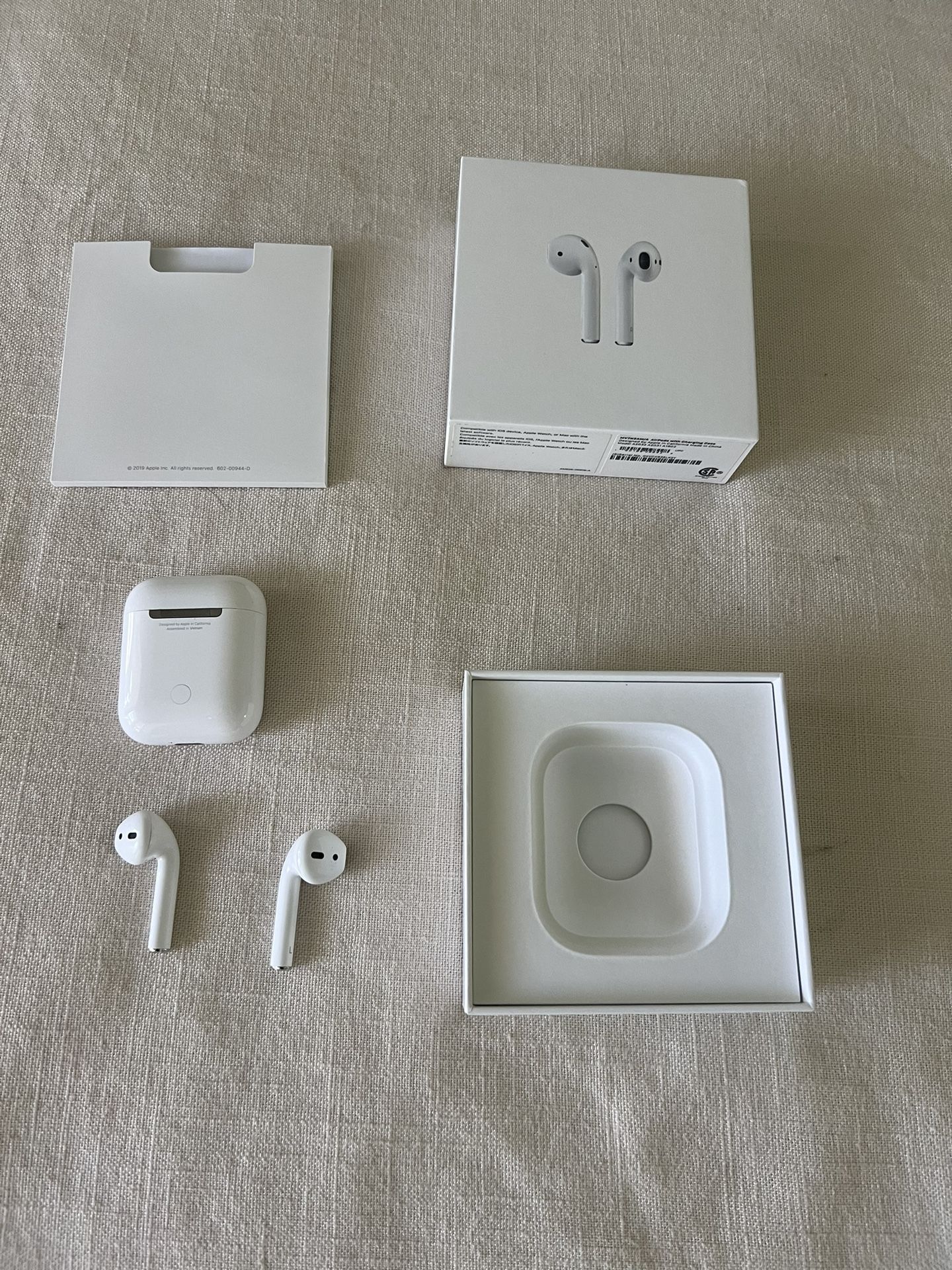 Genuine Apple Airoods 2nd generation with charging case