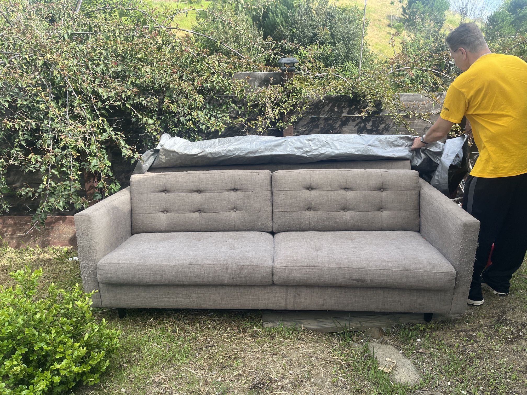 FREE 8ft Mid Century Style Sofa Bed - Pull Out - Grey