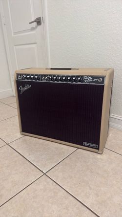Tone Master Twin Reverb 2x12" 200-watt Combo Amp - Blonde