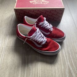 Vans Old Skool. Racing red/ True White. Size 10.5