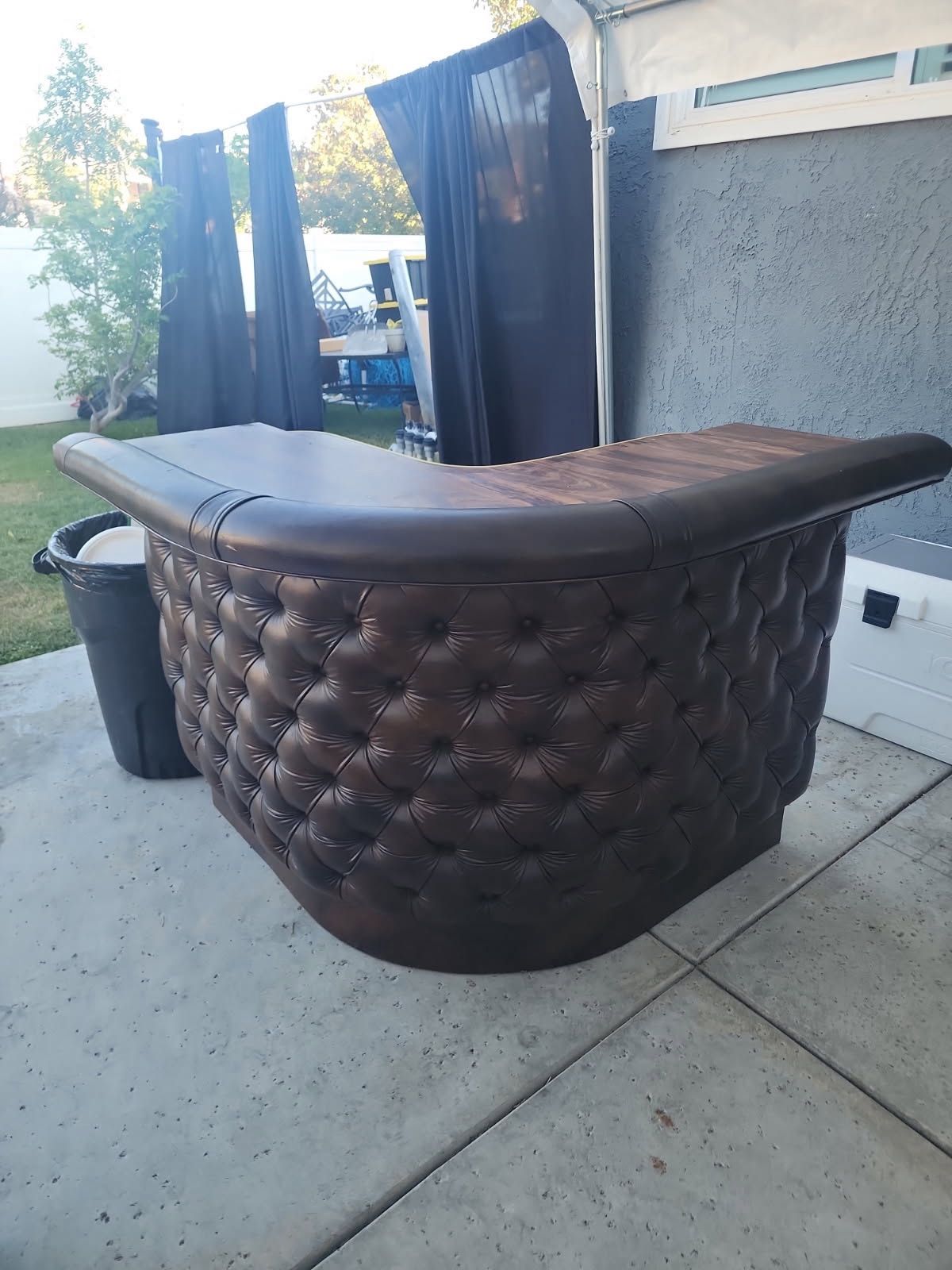 Bar $250