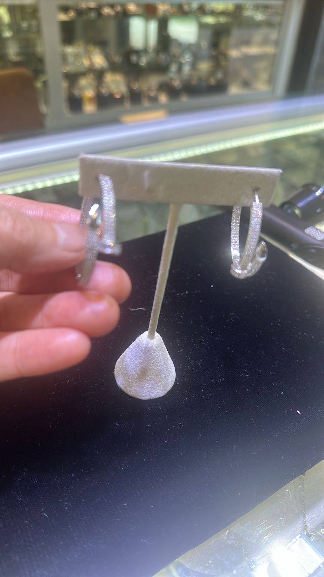 Brand new 925 silver earring