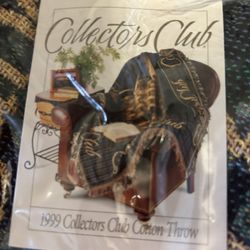 Longaberger 1999 Collector Club  46 X 67 Blue/green Blanket