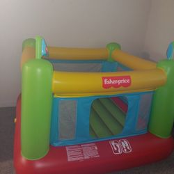 Bounce house Built In Pump Purchased In April