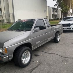 1987 Nissan Pickup
