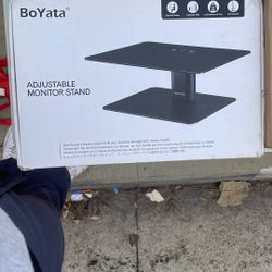 Boyata Monitor Stand