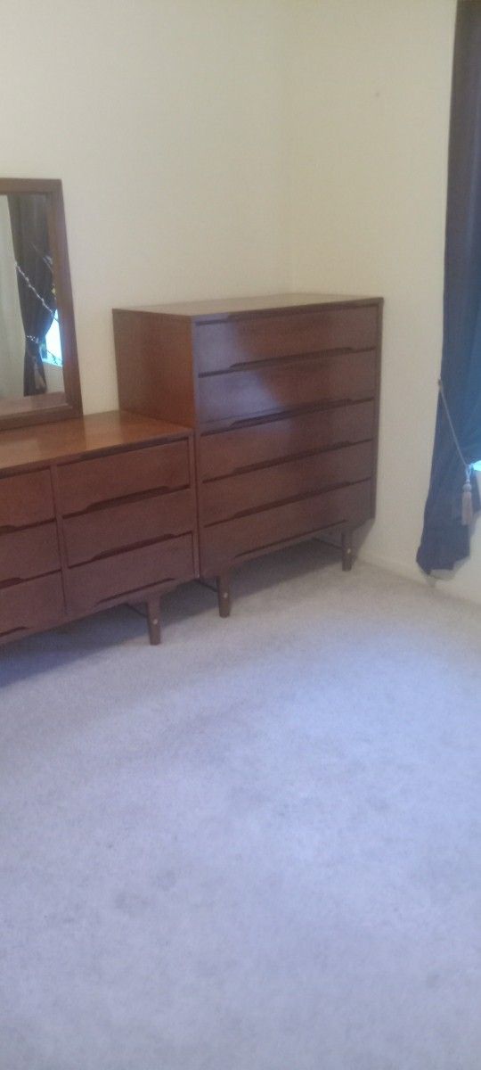 Must Sell By SUNDAY JUNE 29TH