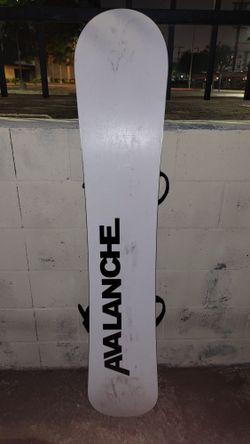 burton avalanche snowboard After School Special Package A true quiver killer Avalanche Source Snowboard 160 CM