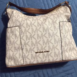 MK Purse