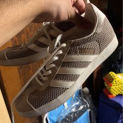 Adidas Gazelle Shoes Size 8 Good Condition