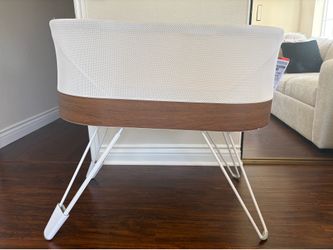 Happiest Baby SNOO Smart Sleeper Bassinet