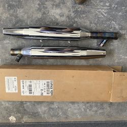 Harley Davisdson Slash out exhaust