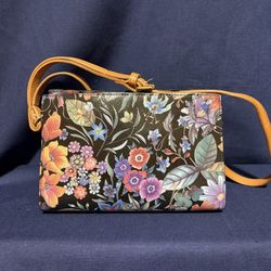 Woman’s Authentic Valentina genuine high-quality leather purse