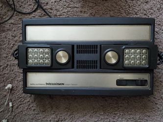 Intellivision Gaming Console Plus 5 Games In The Box