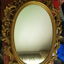 VINTAGE LARGE ORNATE GOLD GILDED OVAL MIRROR 32"×21"