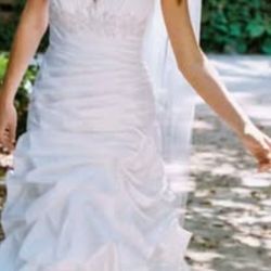 *Brand New* David's Bridal Wedding Dress 